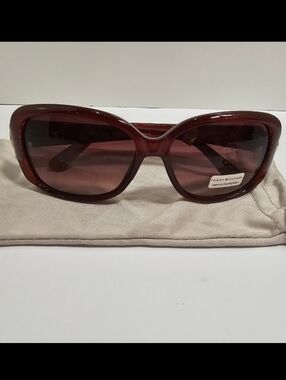 NWT Tommy Hilfiger Women’s Oval Sunglasses – Burgundy Frame with Gold Monogram